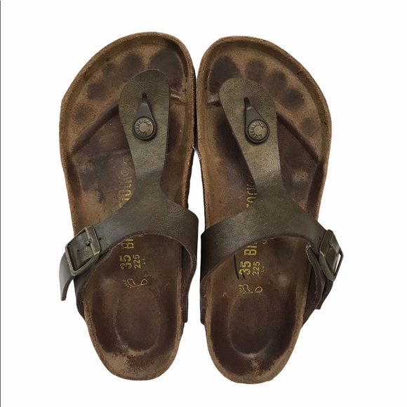 The BIRKENSTOCK Gizeh Thong Sandal Bronze Size 4 - Picture 3 of 16